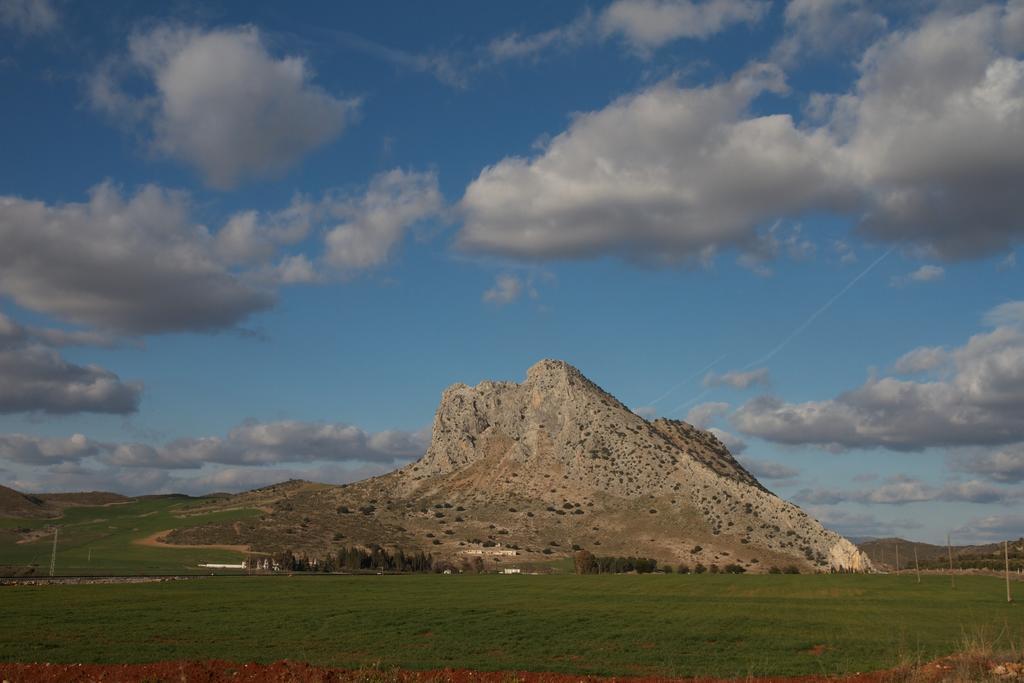 Los Dolmenes Hotell Antequera Exteriör bild